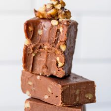 Easy 5 Ingredient Nutty Nutella Fudge