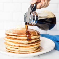 Easy Fluffy Pancakes