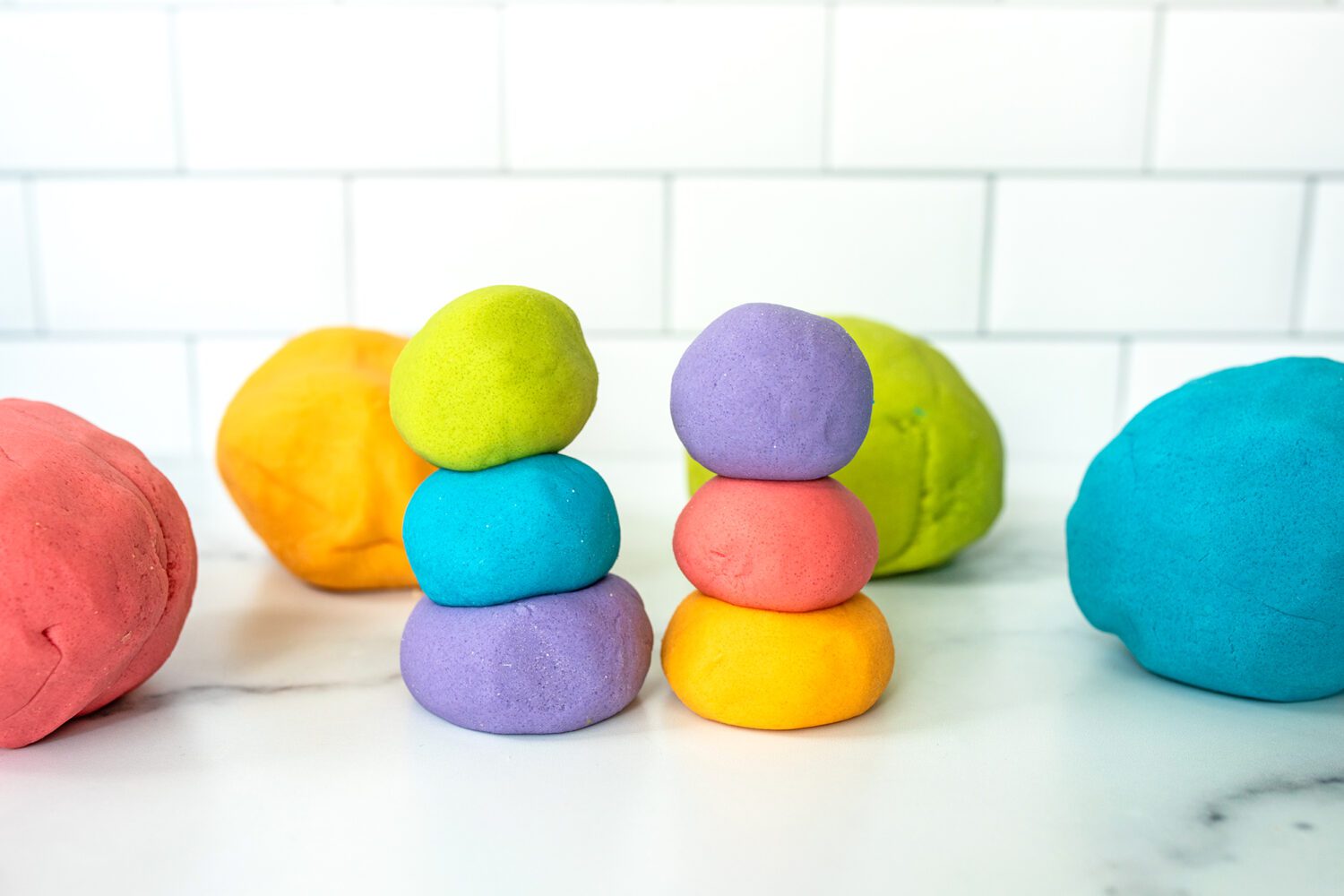 https://thesupermomlife.com/wp-content/uploads/2020/09/playdough_16-scaled.jpg