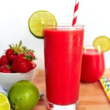 The Yummiest Non-Alcoholic Strawberry Daiquiri Ever
