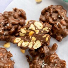 Slow Cooker Chocolate Nut Clusters