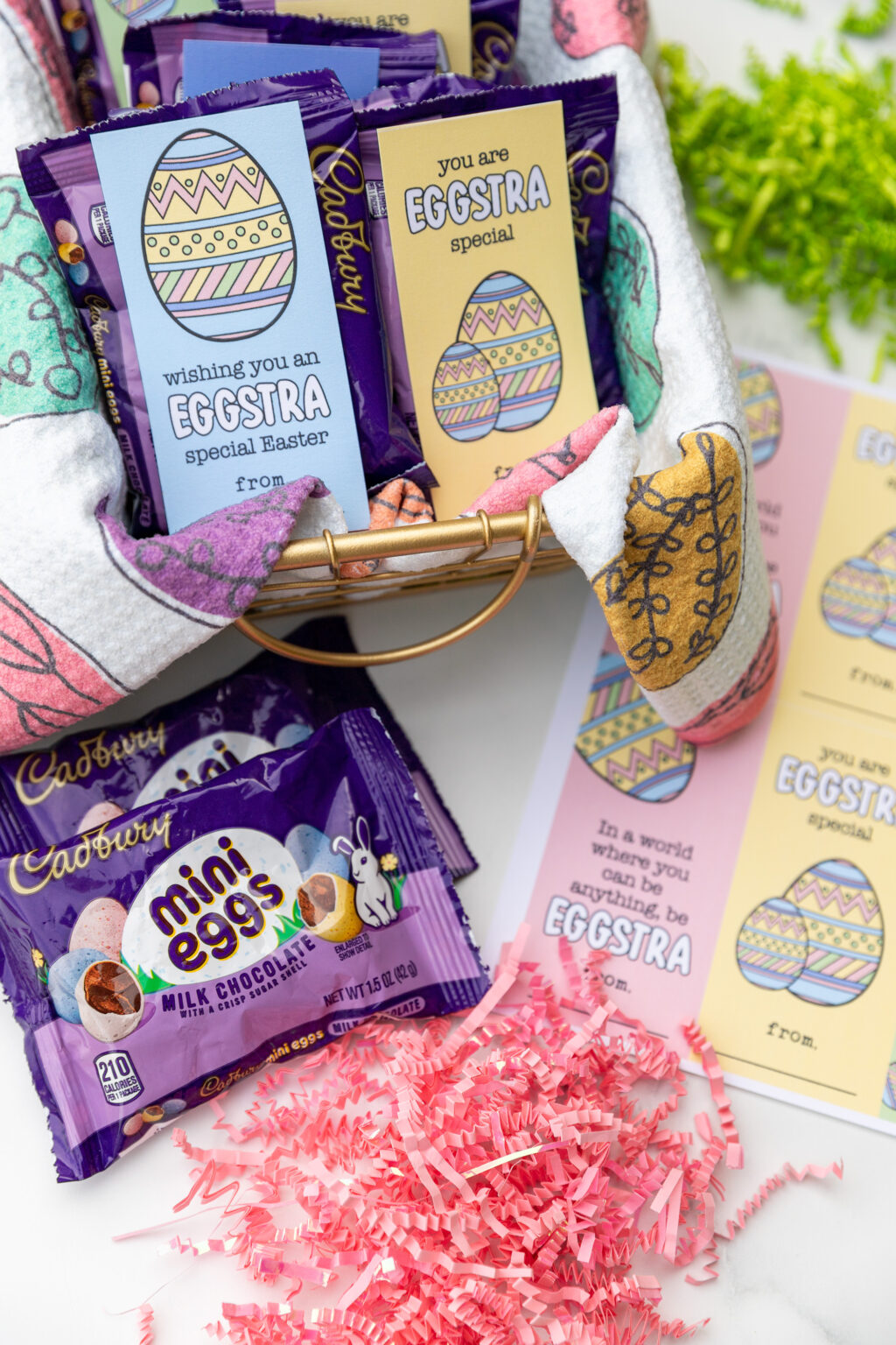 Eggstra Special Easter Printable Cards - The Super Mom Life